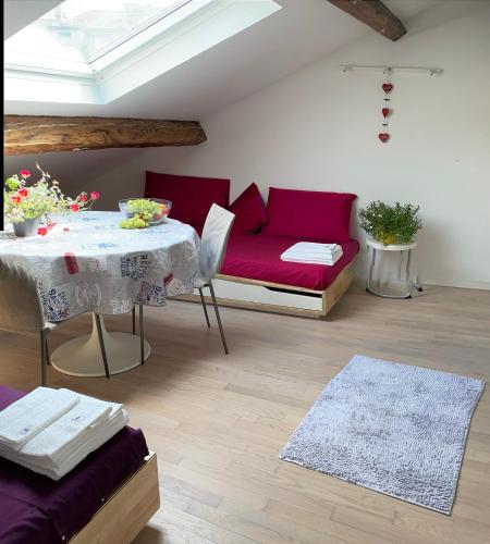 Delizioso attico privato, comfort, cool., Mediolan