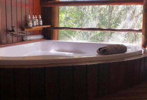 特尼卡樹頂酒店 (Teniqua Treetops) in 卡拉塔拉