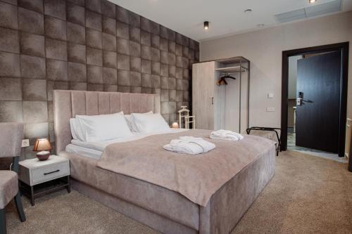 1 double bed