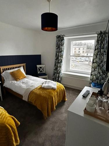 2 twin beds