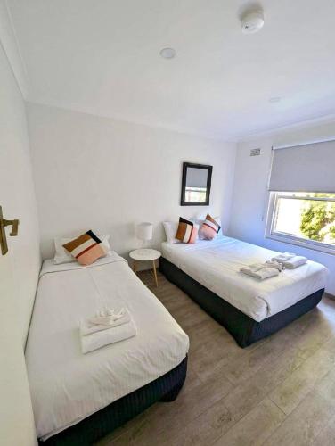 Lotus Stay Manly - Apartment 31E - image 4