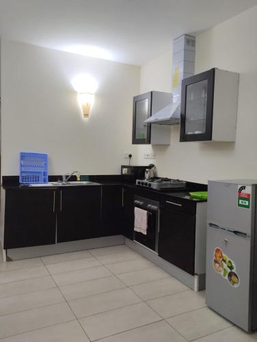 keittiö, Lux Suites Diani Beachfront Studio Apartments in Mombasa