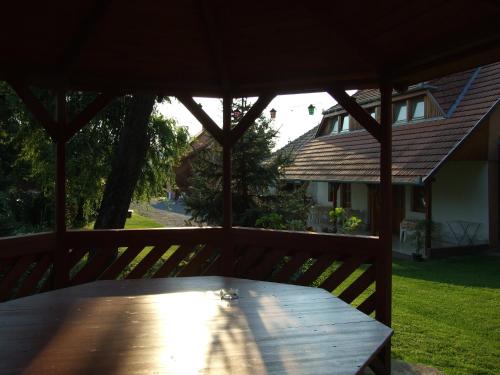 Ibolya Vendégház - image 4