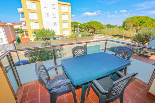 LITORAL COSTA DORADA - MILLET Only familias