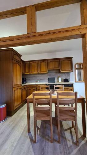Apartment auf dem Hof einer historischen Mühle (Apartment auf dem Hof einer historischen Muhle) in Hatzfeld