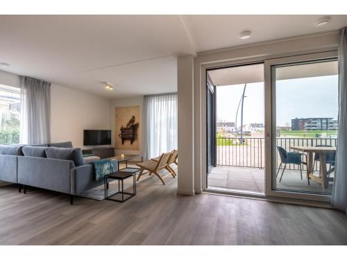 Marine Apartment in Kamperland in Камперланд