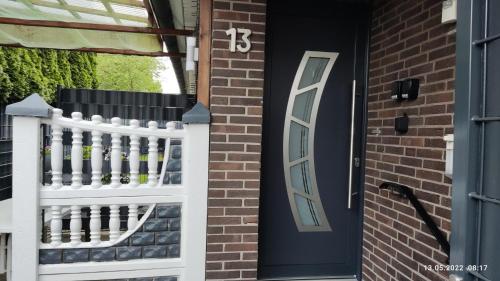 Ieeja, Business Apartment Parkplatz Glasfaser Selbst Check-in in Steinfeld (Oldenburg)