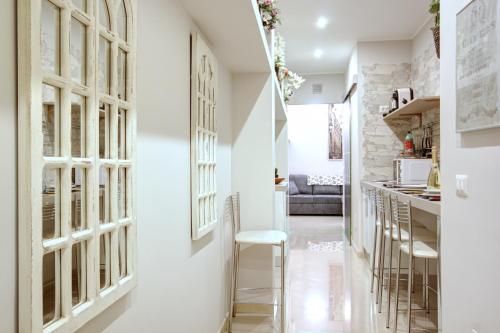 Charlie & Beethoven Apartments - main image