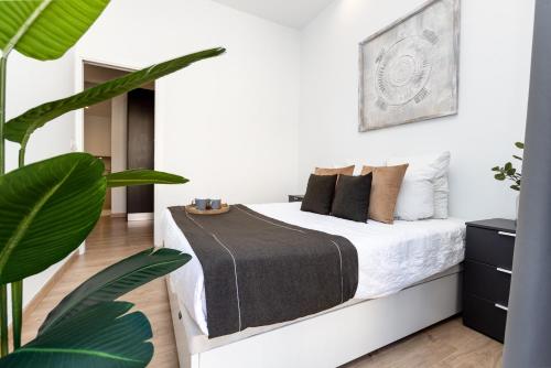 Penthouse Apartment image 7