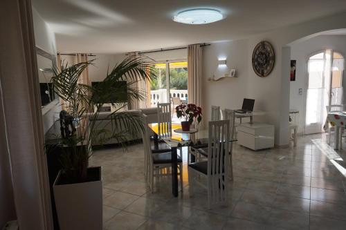 Villa Chantilly in Saint-Raphael