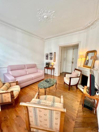BASSANO, Paris