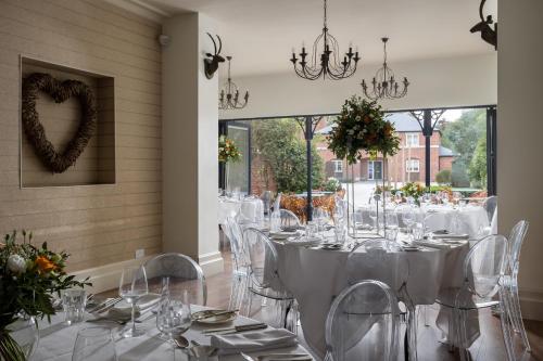 St Johns House Lichfield - image 10