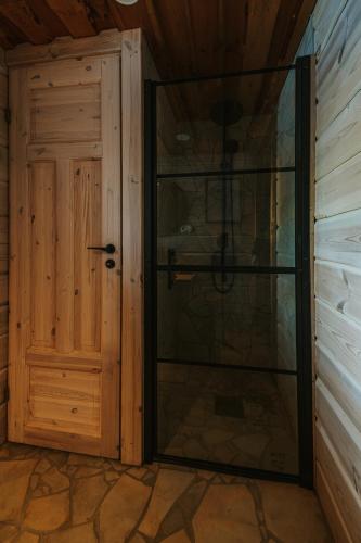 Uue-Ringi Holiday Uue-Ringi Holiday