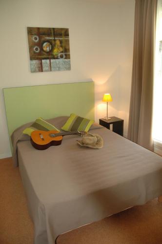 1 double bed