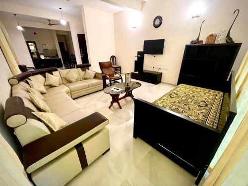 Aikya Kadri #Your Home Away from Home# non Smoke# Vegetarians Preferred# Strictly for Families in Kadri
