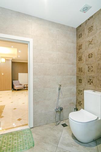 Isr Baku Family hotel apartment 4 bedroom