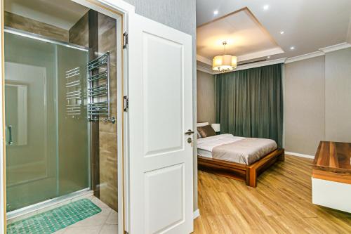 Isr Baku Family hotel apartment 4 bedroom