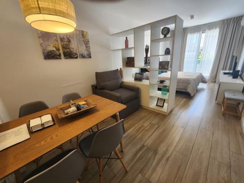 Exclusivo estudio a metros de la Rural y la Embajada, Buenos Aires (fotografie 4)