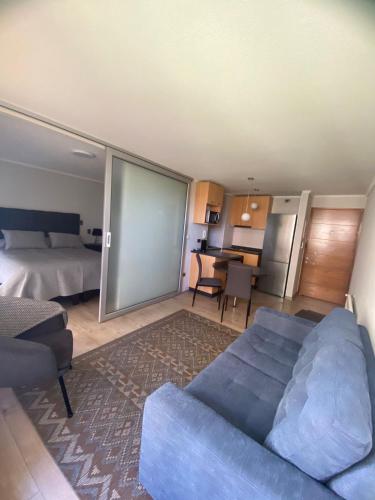 Parque urbano near สนามบินนานาชาติกาเรียลซูร์