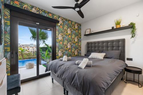 Unique apartment in Orihuela Costa with private pool