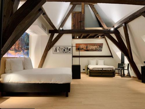 Ghent Urbanist Hotel by Harmony – khách sạn tại Trung Tam Thanh Pho