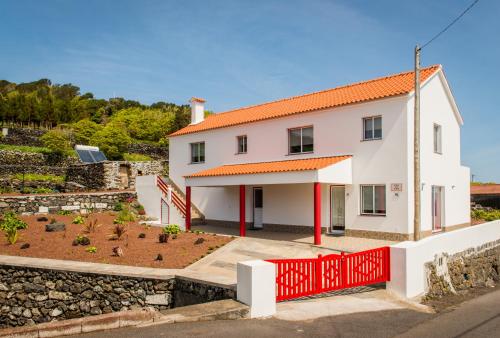  Casa da Vigia in Calheta de Nesquim