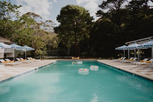 Swimming pool, The Lodge Jamberoo in Kiama