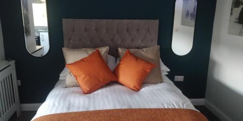 Free Derry Apartments 3