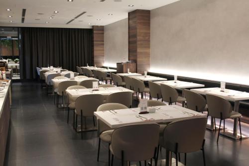 426436090 WESTGATE Hotel