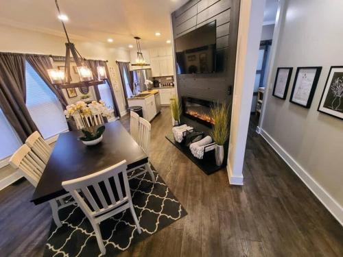 Downtown Kzoo with 3rd Floor Arcade Room