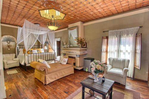 La Mexicana Hotel Boutique