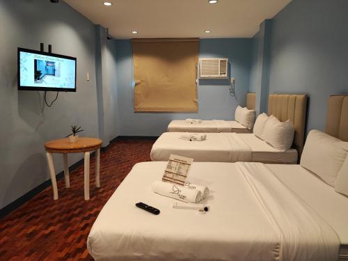 Glory Hotel Cubao, Manila (photo 9)