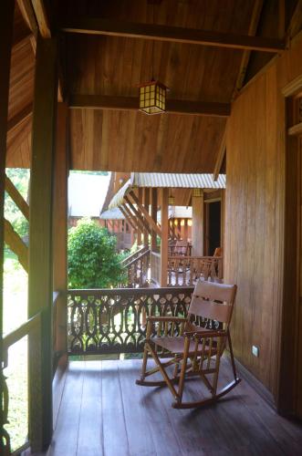 ระเบียง/ชานเรือน, Lanna Ban Hotel in ปุนตาโกเกลส