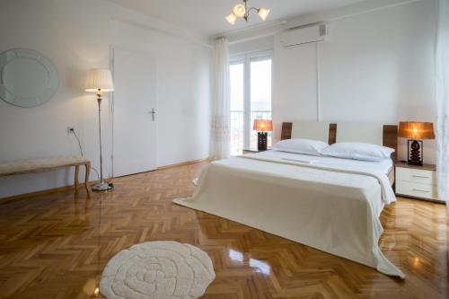 Jelena Apartment, Split (photo 9)