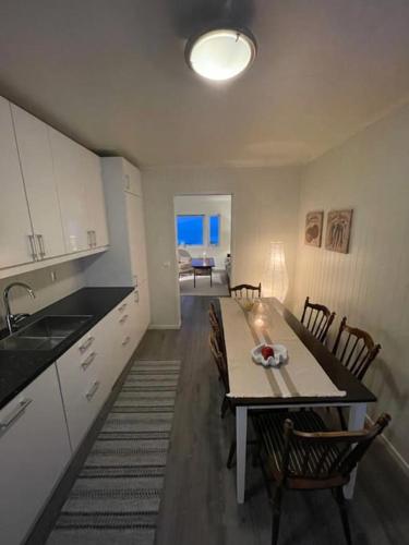 Lofoten Aurora Seafront Penthouse 罗弗敦极光海滨顶层豪华公寓 in Å (Nordland)