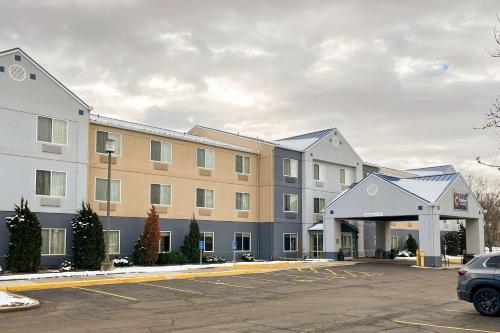 Comfort Inn & Suites Olathe - Kansas City