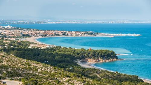 Catalunya Casas Incredible secluded villa, just 11km from Beach!