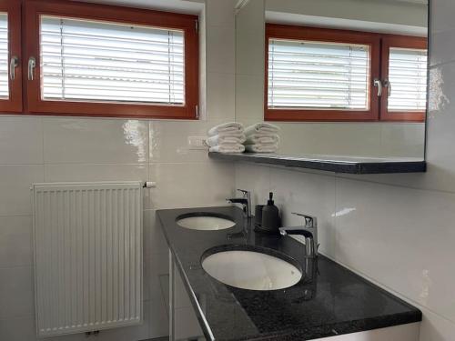 Klinar - Attractive new two-story apartment, Bled (foto 6)