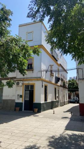 Apartamentos Triana - Aloha Sevilla, Seville