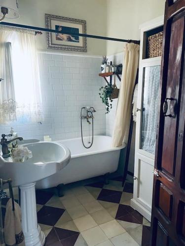 Vannas istaba, Casa Rural con encanto Señorio Manchego ALBACETE (Casa Rural con encanto Senorio Manchego ALBACETE) in Yeste