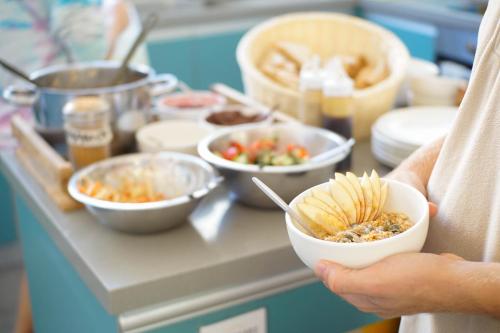 オーバーステイ ジャファ ホステル (18 歳から 45 歳)