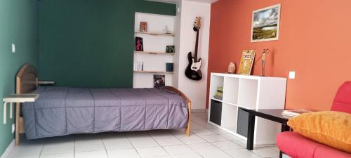. Studio en plein coeur de Chanac