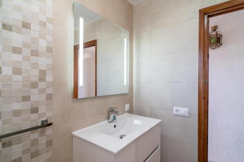 Villa Isabel Private Pool Casasol - image 3