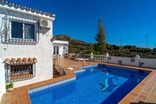 Villa Isabel Private Pool Casasol - image 5