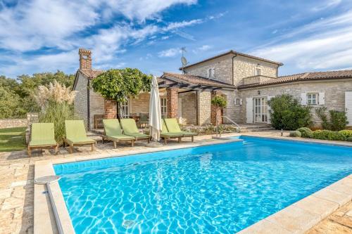 Villa Angelica – khách sạn tại Heraki