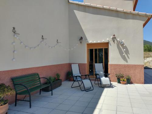 Iekārtas, Cortijo La Estrella in Veles Rubio