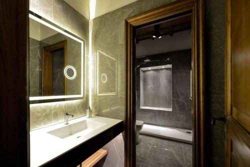 The Frattina - Luxury Serviced Apartment, Rome (photo 8)