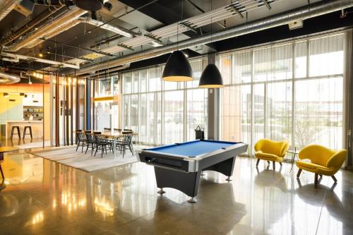 Aloft Austin Airport - image 14