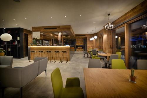 Hotel Bernina - image 5