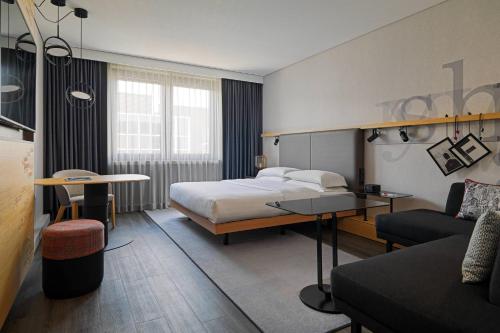 Frankfurt Airport Marriott - image 12